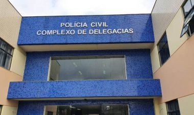 Jovem morre após invadir van para fugir de suspeitos em Feira de Santana