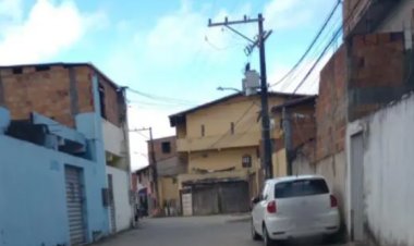 Jovem especial que estava brincando no Cassange é atraída por comerciante e estuprada