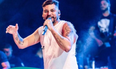 Multidão curte feriado durante evento cultural em Rodelas, no norte do estado