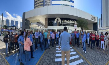 Trabalhadores fazem protesto contra privatização da Bahiagás