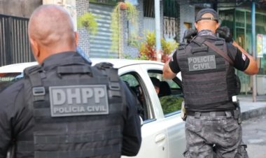 Militares mortos em perseguição policial são enterrados em Salvador