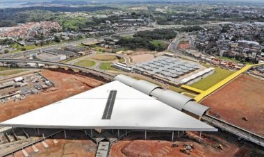 Fiscalizações definem reta final da nova estação Águas Claras do metrô