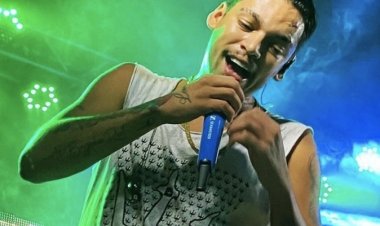 A cidade de Cícero Dantas  recebeu Devinho Novaes, dono de inúmeros sucessos nacionais.