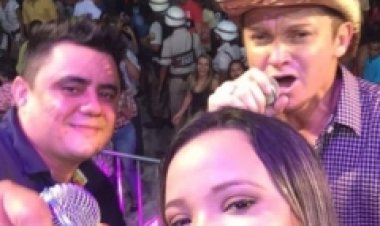 Catuaba Com Amendoim marca presença no São João da cidade de Tanhaçu