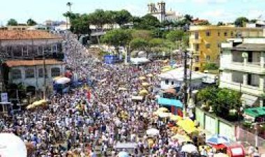 Quem tem fé vai a pé: pedidos de saúde e segurança marcam pedidos de fieis na Lavagem do Bonfim
