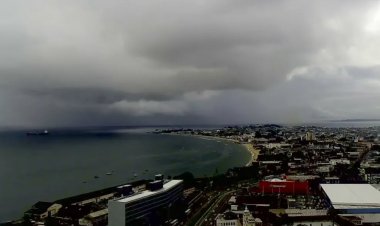 Salvador tem previsão de chuvas com raios e trovoadas até sábado; secretaria alerta para alagamentos e deslizamentos de terra