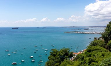 Exposição fotográfica em homenagem ao aniversário de Salvador está em cartaz em shopping da capital baiana