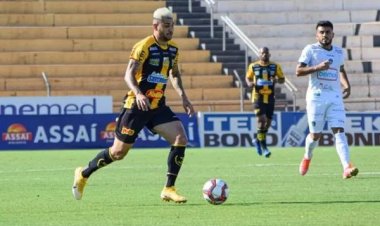 Ex-Bahia, Willean Lepo é o novo lateral direito do Vitória; reforço chega hoje a Salvador