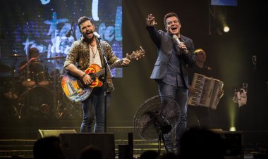 Show de Marcos e Belutti em Mairi: Um Sucesso de Público e Repertório