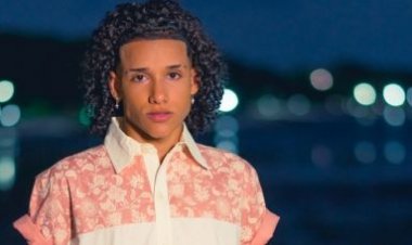 Theuzinho incendeia Conceição da Feira