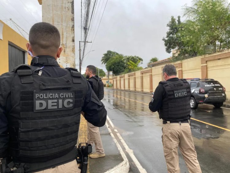 Três policiais são presos em Salvador por sequestro e homicídios