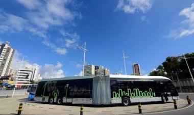 Testes com ônibus para mais de 150 passageiros iniciam em Salvador