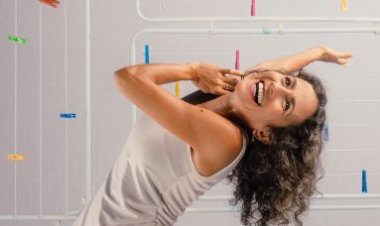 Maria Menezes apresenta comédia "Maria Ao Vivo! (Ou Mamãe Tá Aqui) em Cajazeiras