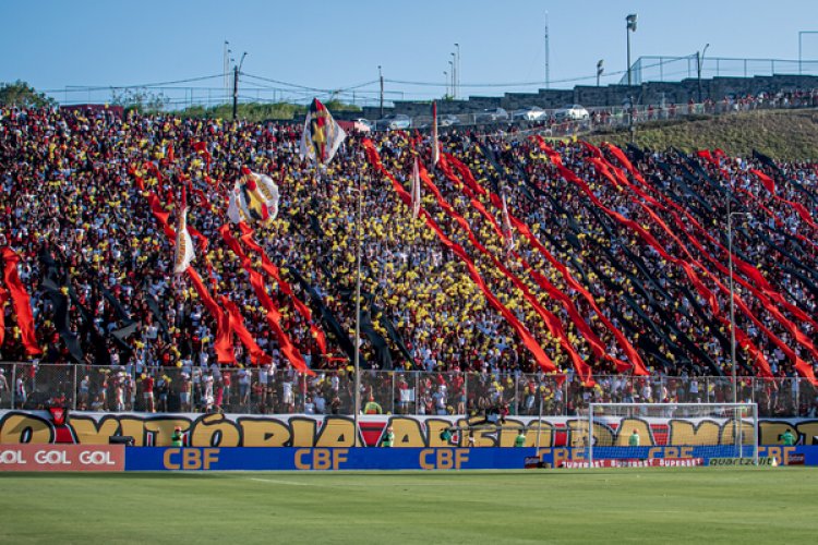 Vitória vai encarar sequência em abril com oito jogos em 25 dias