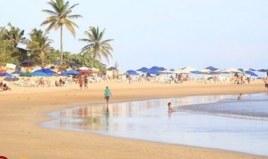 Corpo de homem é encontrado boiando em praia de Salvador