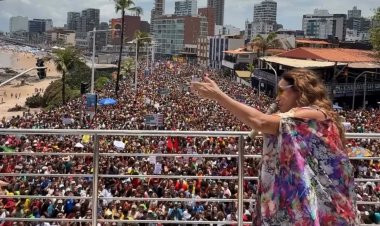 Manifestantes ocupam ruas de Salvador contra a PEC da Blindagem e o PL da Anistia
