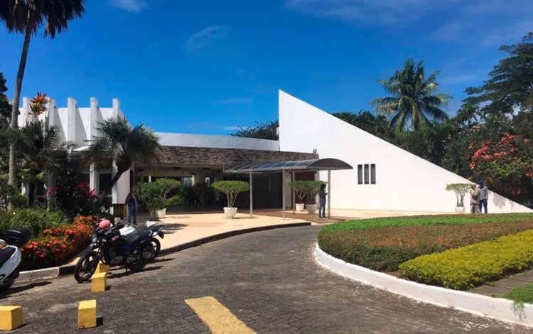Reflexão e afeto marcam o Dia de Finados no Cemitério Jardim da Saudade