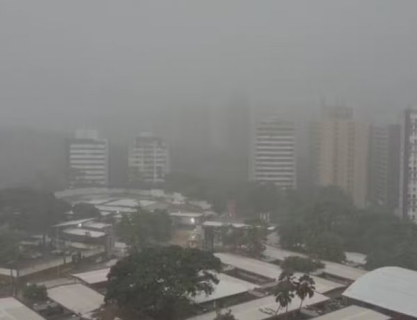 Inmet emite alerta de chuvas intensas para Salvador e outras 189 cidades da Bahia
